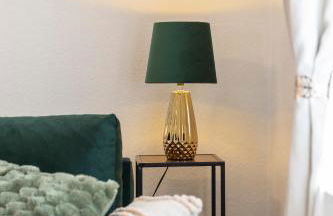 Charaktervolle 122qm Altbau-Ferienwohnung mit Stuck, viel Platz für Familien & Gruppen bis zu 8 Personen, Parkplatz inklusive - Photo 33