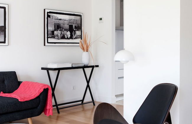 60 Balconies Art - Photo 37