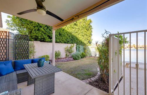 Lakefront Living! Huge Phoenix Home with Pool Table - Foto 26