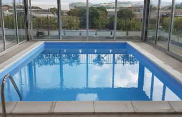 GOLD HOUSE - Photo 2