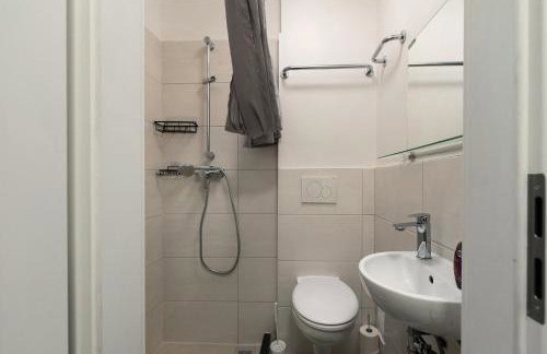 Cozy 2-bed Room With Kitchen W2 - Foto 9