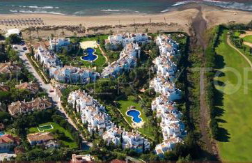 Frontline beach ground floor apartment - Los Monteros Palm Beach - Photo 42