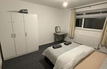 Modern Comfort Near Gatwick, Three Bridges & M23! - Foto 6