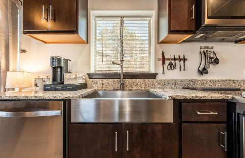 Pikes Peak Boutique Retreat! - Foto 11