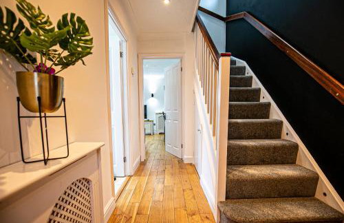 Milton Keynes for Families and Contractors with Private Parking - Foto 4