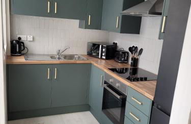 Connsbrook House- Stylish 2 Bed NITB approved close to city - Foto 10