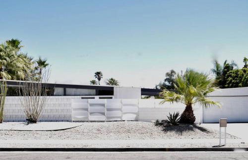 Live the Mid Mod Life at Mariposa Palms - Foto 40