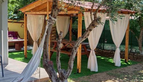 Dikella Beach 3 BDR Summer House - Foto 3, Garden, Garden view