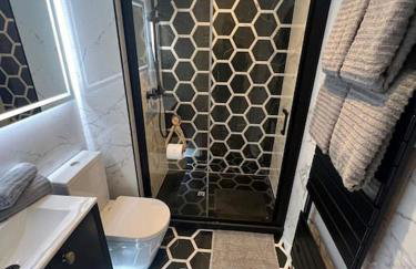 Brackley Guest house - Photo 5