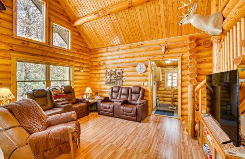 Merrillan Cabin with Fire Pit Less Than 1 Mi to Lake Arbutus - Foto 6