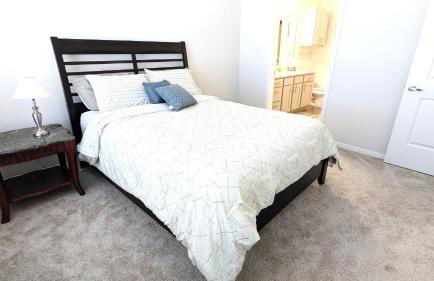 Oasis Lakeside place Near Frisco 2bd-2ba Sleep 6 - Foto 34