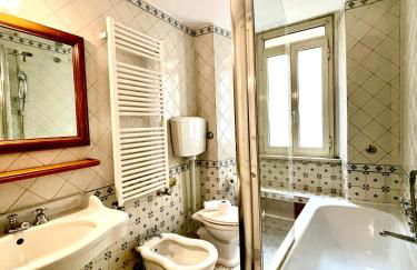 Colosseum Luxury Apartment - Photo 27