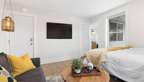 Unit 5: Sun drenched studio with tranquil vibes - Foto 5