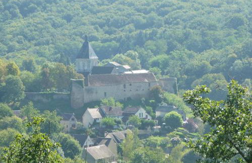 Gîte familial calme avec jardin, près du lac d'Éguzon et des plus beaux villages de la Creuse - FR-1-591-100 - Foto 2