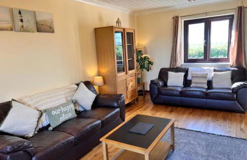 Ty'n Rardd Farmhouse Mountain Views, Secure Garden - Photo 17