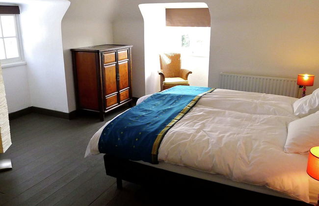 Spacious Spa Villa With Garden - Photo 8