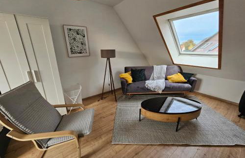 Ideal für Monteure Apartment mit 3 Schlafzimmer für bis zu 6 Personen mit Küche, Waschmaschine, Bad, WiFi, Flat TV usw - Foto 1