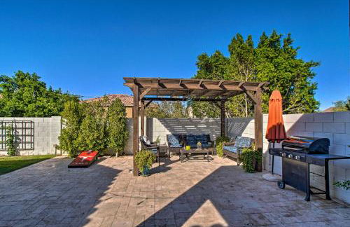 2 Mi to South Mtn Park! Snowbird Retreat with Patio - Foto 33