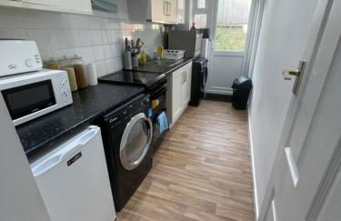 Tranquil Thamesmead Treasure - London - Foto 34