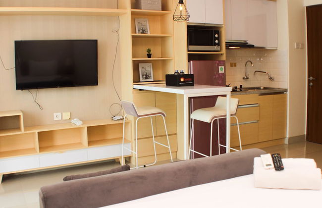 Cozy And Warm Studio At Grand Kamala Lagoon Apartment - Foto 16