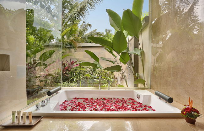 Khayangan Kemenuh Villas by Premier Hospitality Asia - Photo 22