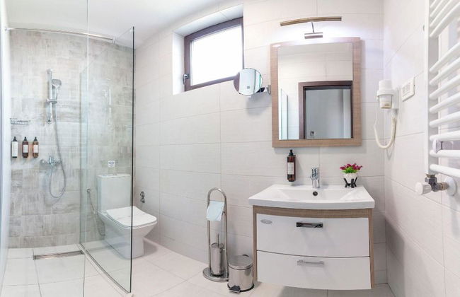 Villa Varosh - Photo 30