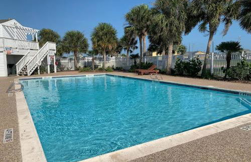 Tranquil Retreat with Gulf Views, 2 Min to Beach - Foto 9