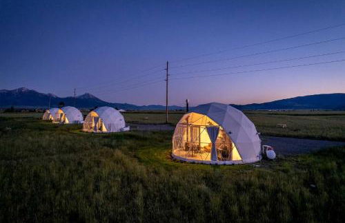 Montana Luxury Dome Stay with Panoramic Views Near Yellowstone National Park - Foto 13