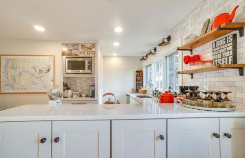 The Porch House Located in Historic Village - Foto 11