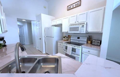 Beautiful South-Facing Pool Home in Southern Dunes - Foto 15