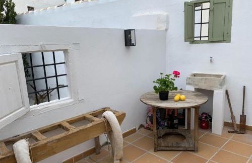 Astarte House - Photo 5