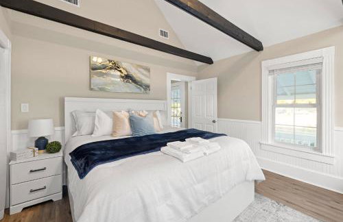 Luxurious Escape Sleeps 10 with Private Pool & Spa - Foto 31