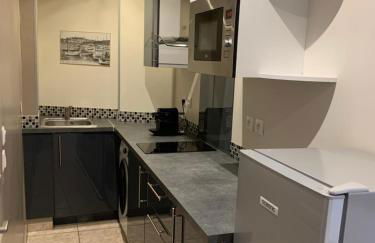 Cosy apartment + secured PARKING - Foto 12