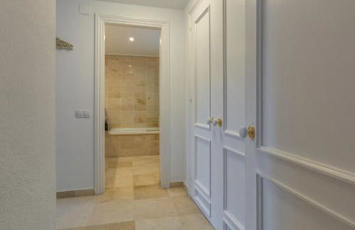 SF Marbella Luxury Beach Apartment - Jardines de las Golondrinas - Photo 29