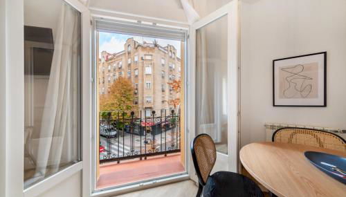 1Bedroom 1bathroom furnished - Rios Rosas - equipped in business area - MintyStay - Foto 4, Other