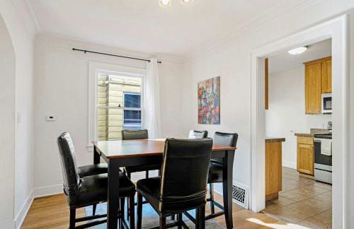 Charming and Spacious Seattle 3B3B Townhome - Foto 5
