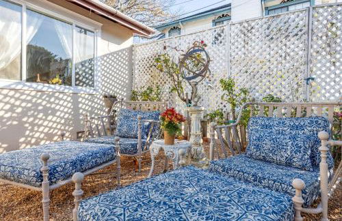 Charming Garden Cottage- steps to historic Old Town Half Moon Bay - Foto 22