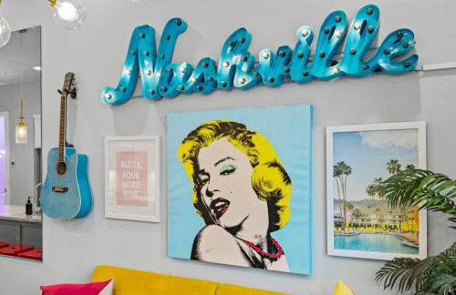 City Heights - Broadway Designer Condo - Foto 21