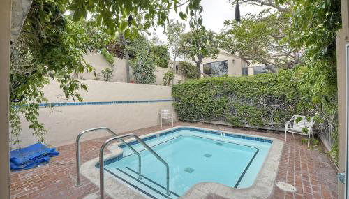 Oceanfront Fully Remodeled 2BR 2BA, Pool, Hot Tub, Gated Parking - Foto 3