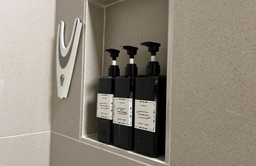 Charming Woodland Lodge 2 person 1 bedroom - Foto 21