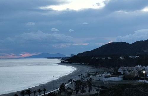 Apartamento con terraza, vistas playa y montaña - Foto 80