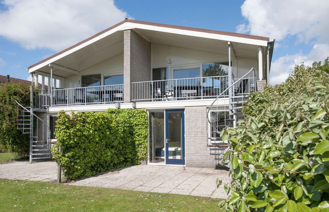 Villa in Zeeland With Sauna & Beach Access - Foto 1