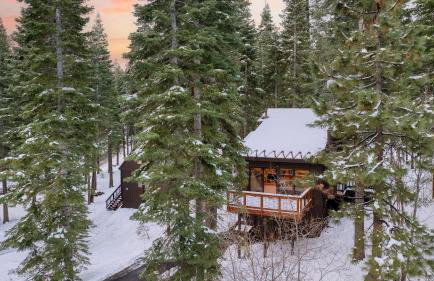 In Northstar Ski Resort! Game Room, Family-friendly Dakine Haus by Avantstay - Photo 60