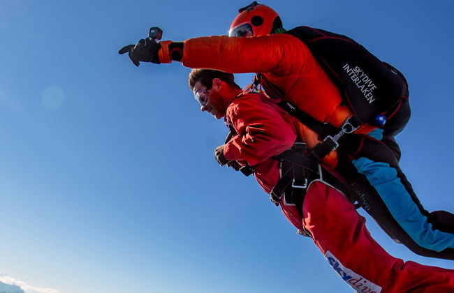 Salto en paracaídas en Interlaken - Foto 1