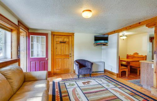 Secluded Stonewall Cabin with Mountain View! - Foto 5