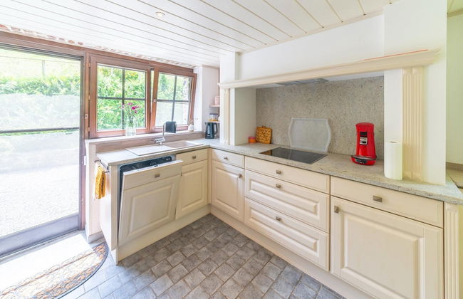 Theux Farmhouse With Garden - Photo 15