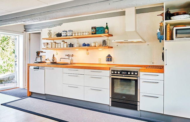 6 Person Holiday Home in Svaneke - Foto 8