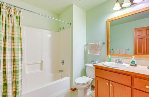 Hood Canal Home with Stunning Views and Private Beach - Foto 15