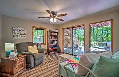 Home with Large Deck on Table Rock Lake! - Foto 21