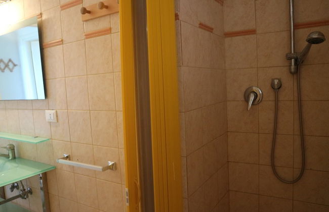 Snug Holiday Home in Castagneto Carducci near Thermal Bath - Foto 14